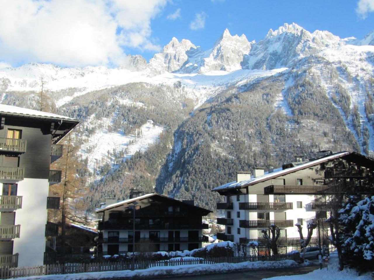 Apartment Le Pied Du Brevent - Walk To Ski Lift, Chamonix Getaway Kültér fotó